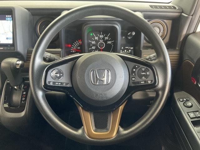 Ｎ－ＶＡＮ ファンスタイル＋ネイチャー　・当社デモカー・前後ドラレコ装着車　ＬＥＤライト　両側スライド　禁煙車　リアカメラ　衝突軽減ブレーキ　クリアランスソナー　エアコン　ＶＳＡ　スマートキー　クルーズコントロール　運転席エアバッグ　ＥＴＣ（14枚目）