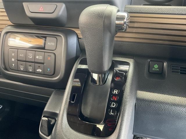 Ｎ－ＶＡＮ ファンスタイル＋ネイチャー　・当社デモカー・前後ドラレコ装着車　ＬＥＤライト　両側スライド　禁煙車　リアカメラ　衝突軽減ブレーキ　クリアランスソナー　エアコン　ＶＳＡ　スマートキー　クルーズコントロール　運転席エアバッグ　ＥＴＣ（15枚目）