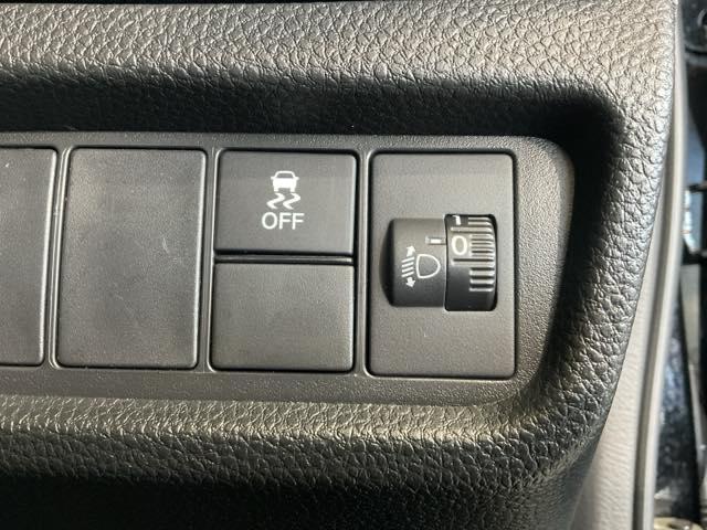 ＷＲ－Ｖ Ｚ＋ブラックスタイル　・当社デモカー・前後ドラレコ装着車・ひょう害現状販売車　オートクルーズコントロール　クリアランスソナー　ＥＴＣ　ＬＥＤヘッドランプ　フルセグ　盗難防止システム　衝突被害軽減システム　スマートキー（38枚目）