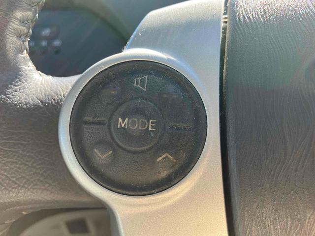 プリウス G ETC オートクルーズコントロール バックカメラ ナビ アルミホイール CVT スマートキー アイドリングストップ 電動格納ミラー 盗難防止システム ベンチシート CD 衝突安全ボディ ABS ESC(10枚目)