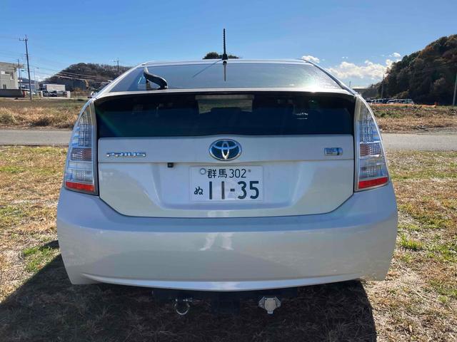 プリウス G ETC オートクルーズコントロール バックカメラ ナビ アルミホイール CVT スマートキー アイドリングストップ 電動格納ミラー 盗難防止システム ベンチシート CD 衝突安全ボディ ABS ESC(15枚目)