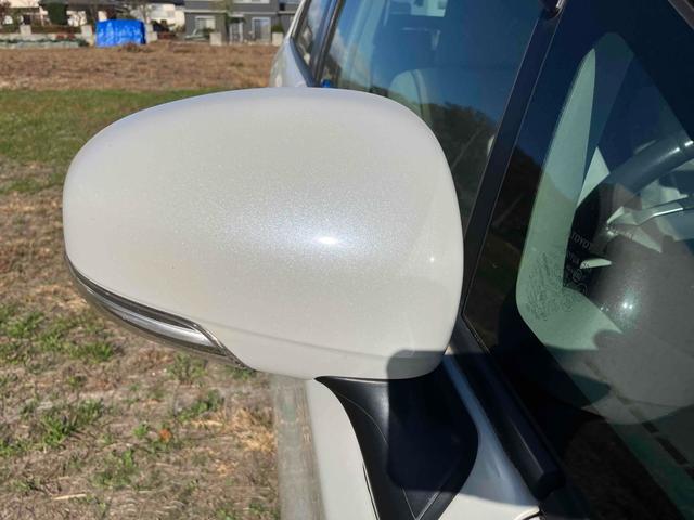 プリウス G ETC オートクルーズコントロール バックカメラ ナビ アルミホイール CVT スマートキー アイドリングストップ 電動格納ミラー 盗難防止システム ベンチシート CD 衝突安全ボディ ABS ESC(39枚目)