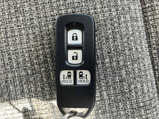 N-BOX G・スロープLターボホンダセンシング ETC バックカメラ 両側電動スライドドア ナビ オートクルーズコントロール レーンアシスト 衝突被害軽減システム オートライト LEDヘッドランプ スマートキー アイドリングストップ 電動格納ミラー(11枚目)