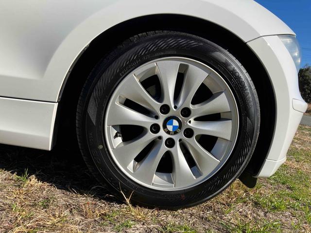 1シリーズ 116i ドライブレコーダー ETC アルミホイール HID スマートキー AT 盗難防止システム ベンチシート 電動リアゲート ABS CD エアコン パワーステアリング パワーウィンドウ 運転席エアバッグ(22枚目)