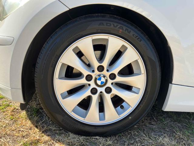 1シリーズ 116i ドライブレコーダー ETC アルミホイール HID スマートキー AT 盗難防止システム ベンチシート 電動リアゲート ABS CD エアコン パワーステアリング パワーウィンドウ 運転席エアバッグ(24枚目)