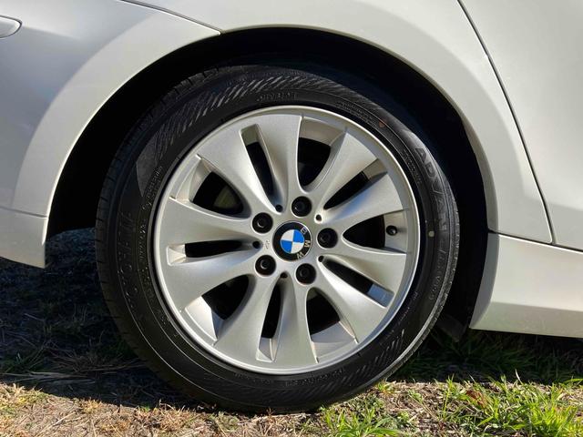 1シリーズ 116i ドライブレコーダー ETC アルミホイール HID スマートキー AT 盗難防止システム ベンチシート 電動リアゲート ABS CD エアコン パワーステアリング パワーウィンドウ 運転席エアバッグ(25枚目)