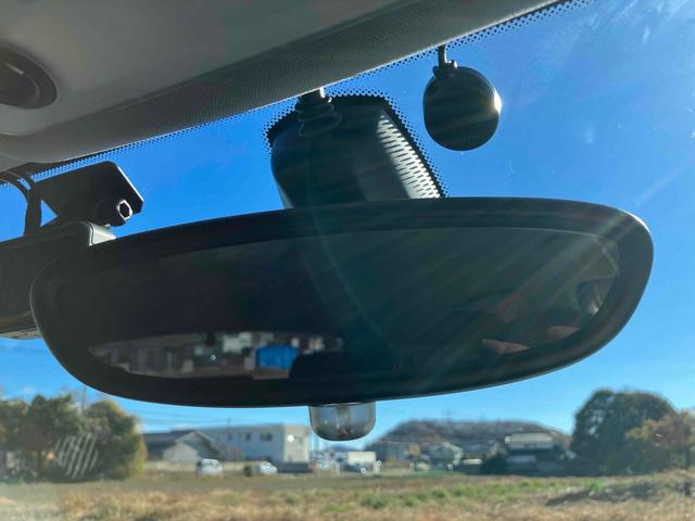 1シリーズ 116i ドライブレコーダー ETC アルミホイール HID スマートキー AT 盗難防止システム ベンチシート 電動リアゲート ABS CD エアコン パワーステアリング パワーウィンドウ 運転席エアバッグ(36枚目)