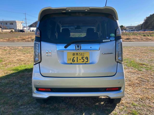 N-WGNカスタム G・Aパッケージ 4WD クリアランスソナー オートクルーズコントロール 衝突被害軽減システム オートライト HID スマートキー アイドリングストップ 電動格納ミラー ベンチシート CVT 盗難防止システム ABS(17枚目)