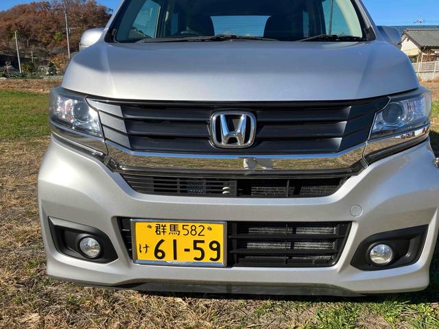 N-WGNカスタム G・Aパッケージ 4WD クリアランスソナー オートクルーズコントロール 衝突被害軽減システム オートライト HID スマートキー アイドリングストップ 電動格納ミラー ベンチシート CVT 盗難防止システム ABS(25枚目)