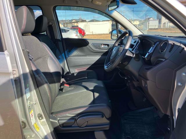 N-WGNカスタム G・Aパッケージ 4WD クリアランスソナー オートクルーズコントロール 衝突被害軽減システム オートライト HID スマートキー アイドリングストップ 電動格納ミラー ベンチシート CVT 盗難防止システム ABS(32枚目)