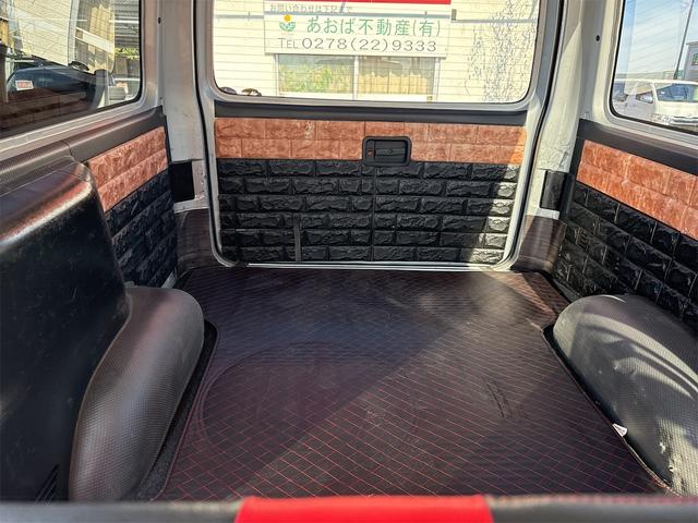 ハイエースバン （14枚目）