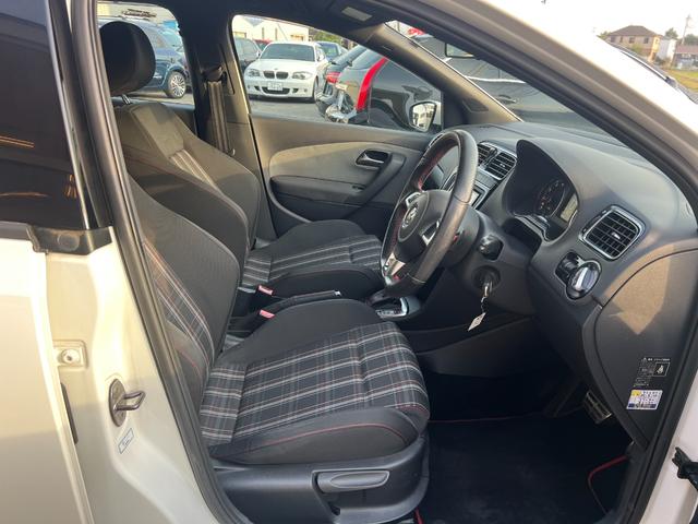 ポロ GTI 純正AW 社外ナビ TV ETC(9枚目)