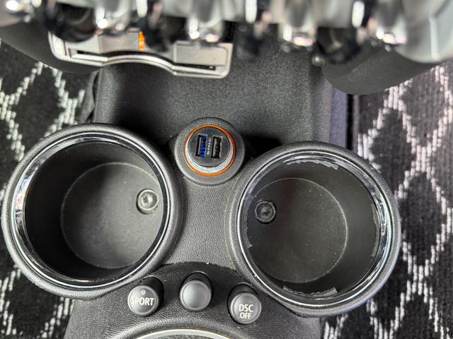 MINI クーパーS クーパーS(4名) サンルーフ ハーフレーザ シートヒーター スポーツモード(17枚目)