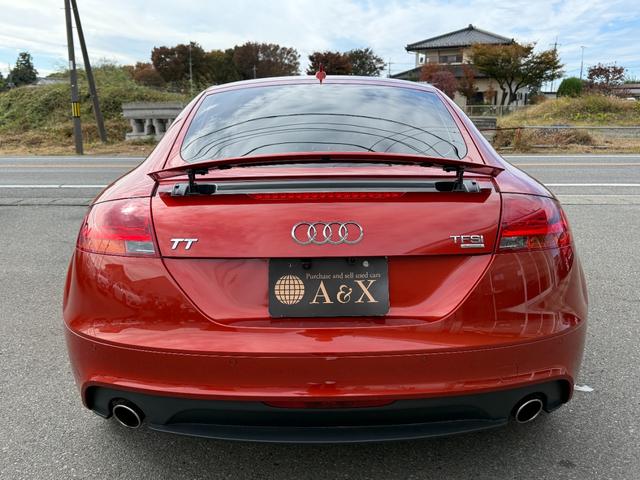 TTクーペ 2.0TFSI クワトロ 2.0TFSI クワトロ(4名) オレンジ色 内装レッド革シート ヒーター 純正AW ナビ ETC(6枚目)