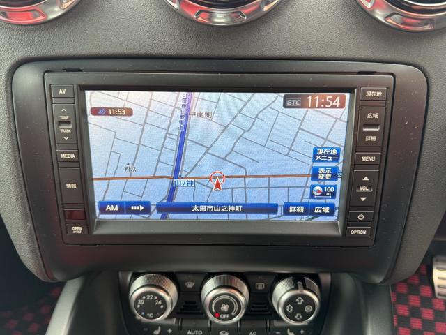 TTクーペ 2.0TFSI クワトロ 2.0TFSI クワトロ(4名) オレンジ色 内装レッド革シート ヒーター 純正AW ナビ ETC(17枚目)