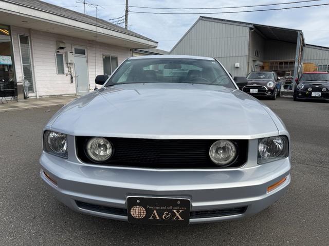 マスタング V6 プレミアム フロントレカロシート 22インチAW(2枚目)