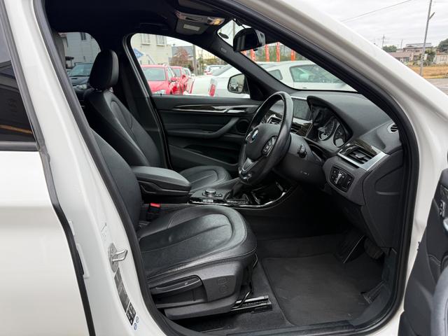 Ｘ１ ｘＤｒｉｖｅ　２０ｉ　ワンオーナー　４ＷＤ　ターボ　純正ナビ　純正ＡＷ　バックカメラ　パワートランク（12枚目）