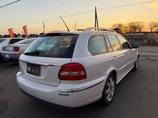 Xタイプエステート 2.0 エグゼクティブエステート ヒーター付き本革シート 純正AW ETC(7枚目)