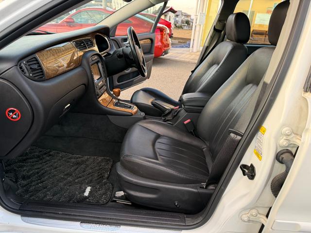 Xタイプエステート 2.0 エグゼクティブエステート ヒーター付き本革シート 純正AW ETC(20枚目)