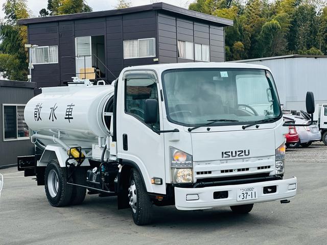 散水車　ＫＹＯＫＵＴＯタンク　容量４０００Ｌ　載量４０００ＫＧ　６速マニュアル　ＰＴＯ　付　左電動ミラー　走行距離３３４４３ＫＭ　　車検令和０６年１２月(2枚目)