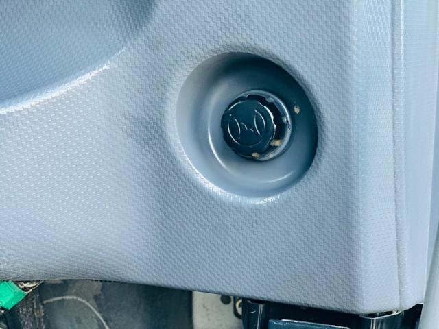 フォワード ３．６ｔダンプ　ＳｈｉｎＭａｙｗａダンプ　ターボ　６速マニュアル　左電動格納ミラー　コボレーン　走行距離７６２３０ＫＭ（10枚目）