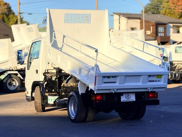 エルフトラック 2t ダンプ KYOKUTOダンプ ターボ 5速マニュアル 電動コボレーン キーレスエントリー 走行距離72054KM(4枚目)