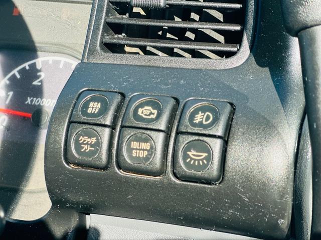 エルフトラック 3tダンプ ShinMaywaダンプ 4.8CommonRail アイドリングストップ クラッチフリー付 左電動格納ミラー 5速マニュアル(10枚目)