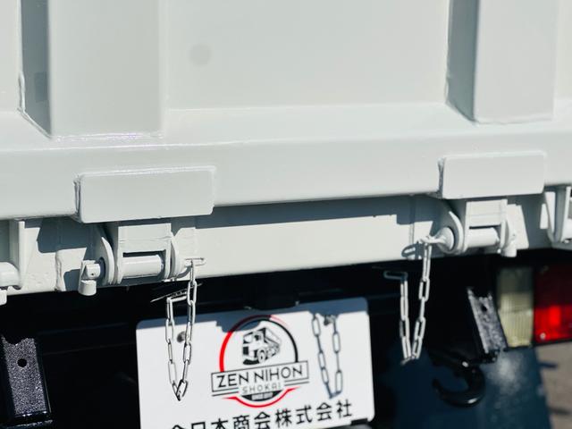 エルフトラック 3tダンプ ShinMaywaダンプ 4.8CommonRail アイドリングストップ クラッチフリー付 左電動格納ミラー 5速マニュアル(31枚目)