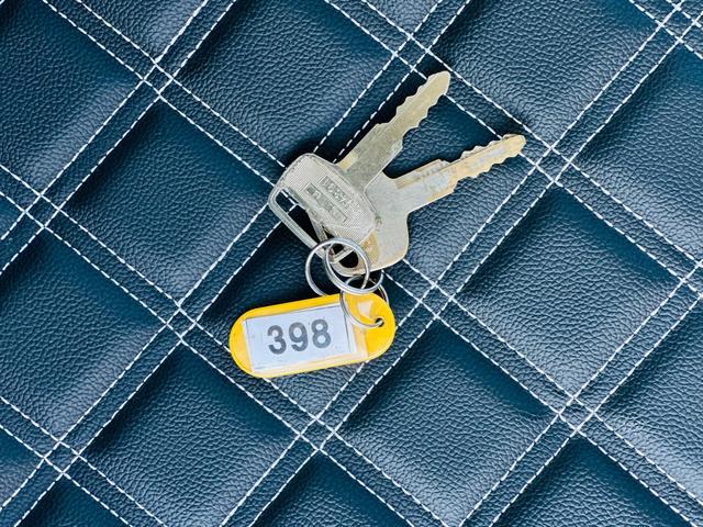 エルフトラック 3tダンプ ShinMaywaダンプ 4.8CommonRail アイドリングストップ クラッチフリー付 左電動格納ミラー 5速マニュアル(33枚目)