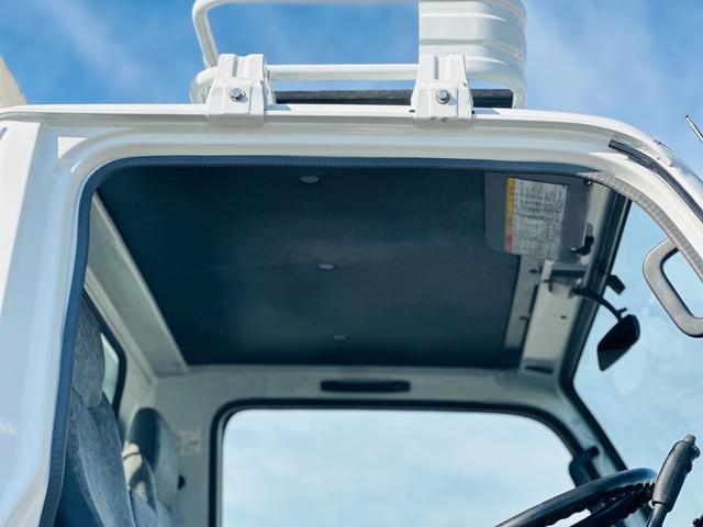 エルフトラック ２ｔ　ダンプ　ＳｈｉｎＭａｙｗａダンプ　４．８ＣＯＭＭＯＮ　ＲＡＩＬ　両側電動格納ミラー　アイドリングストップ　クラッチフリー付　走行距離６８８４９ＫＭ　ＥＴＣ（18枚目）