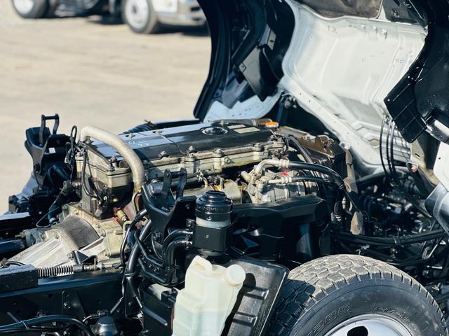 エルフトラック ２ｔ　ダンプ　ＳｈｉｎＭａｙｗａダンプ　４．８ＣＯＭＭＯＮ　ＲＡＩＬ　両側電動格納ミラー　アイドリングストップ　クラッチフリー付　走行距離６８８４９ＫＭ　ＥＴＣ（27枚目）