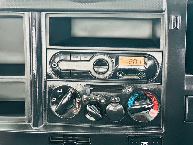 フォワード ３．８５ｔ　ダンプ　ＳｈｉｎＭａｙｗａ　ダンプ　ターボ　６速マニュアル　左電動格納ミラー　電動コボレーン　ロックピン×２　走行距離１１２０９５ＫＭ（14枚目）