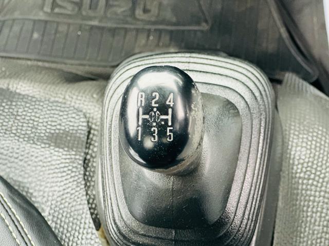 エルフトラック ３ｔ　セフテイローダーダンプ　ＨＡＮＡＭＩＭＡ？ＡＩセミワイドダンプ　４．８ＣＯＭＭＯＮ　ＲＡＩＬ　５速マニュアル　左電動格納ミラー　車検令和８年５月　ロックピンＸ２　ＥＴＣ（17枚目）