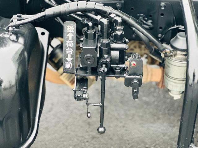 エルフトラック ３ｔ　セフテイローダーダンプ　ＨＡＮＡＭＩＭＡ？ＡＩセミワイドダンプ　４．８ＣＯＭＭＯＮ　ＲＡＩＬ　５速マニュアル　左電動格納ミラー　車検令和８年５月　ロックピンＸ２　ＥＴＣ（40枚目）