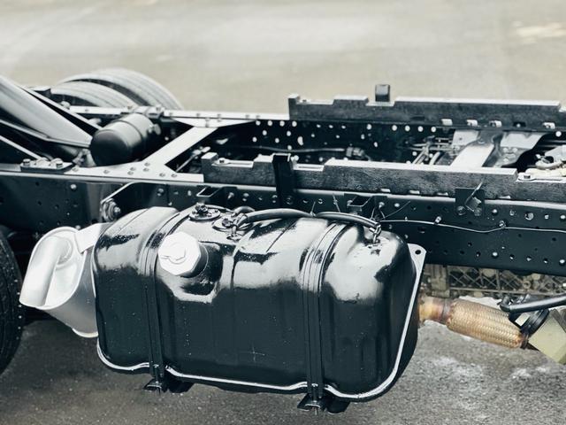 エルフトラック ３ｔ　ダンプ　ＫＹＯＫＵＴＯダンプ　ターボ　左電動格納ミラー　走行距離７９３９６　　６速マニュアル　ＥＴＣ（32枚目）