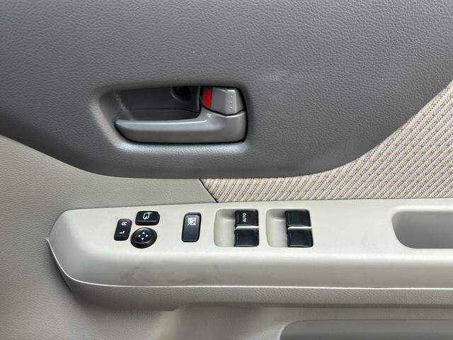 スペーシア X 衝突軽減ブレ-キ/パワ-スライド/バックカメラ/ナビ・TV/オ-トライト・エアコン/プッシュスタ-ト/スマ-トキ-/電動格納ミラ-/ドアバイザ-/アイドリングストップ/ISOFIX/4人乗り/軽自動車(33枚目)