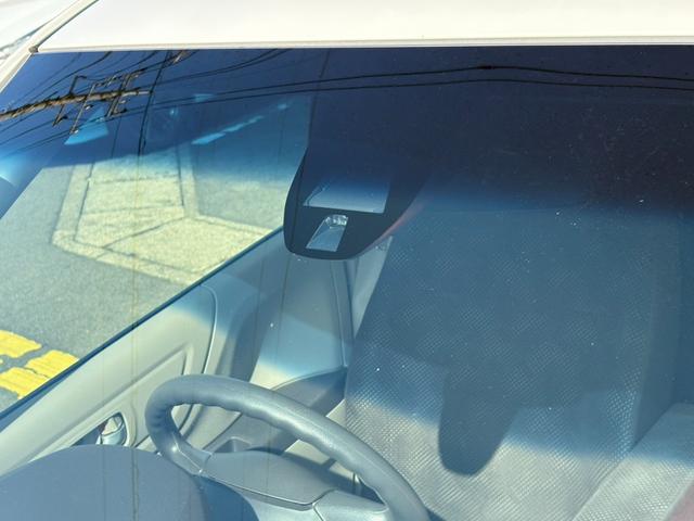 N-WGN G SSパッケージ 衝害軽減/ETC/ナビ・TV/オ‐トエアコン/バックカメラ/プッシュスタ‐ト/スマ‐トキ‐/電動格納ミラ‐/ISOFIX/ドアバイザ‐/タイミングチェ‐ン(3枚目)