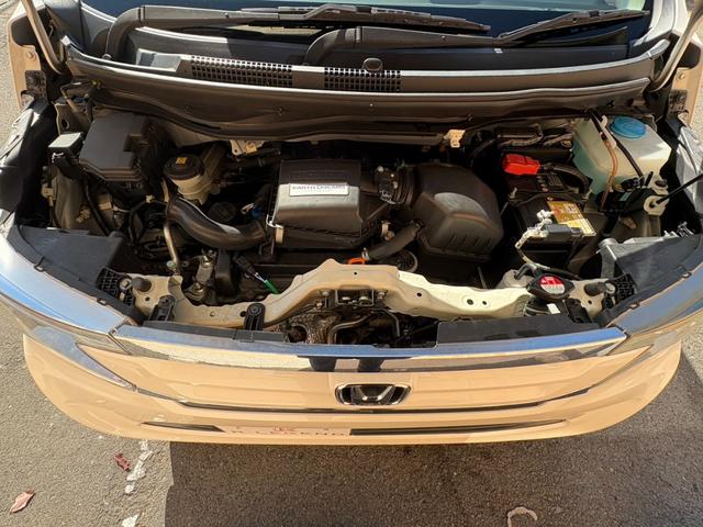 N-WGN G SSパッケージ 衝害軽減/ETC/ナビ・TV/オ‐トエアコン/バックカメラ/プッシュスタ‐ト/スマ‐トキ‐/電動格納ミラ‐/ISOFIX/ドアバイザ‐/タイミングチェ‐ン(17枚目)