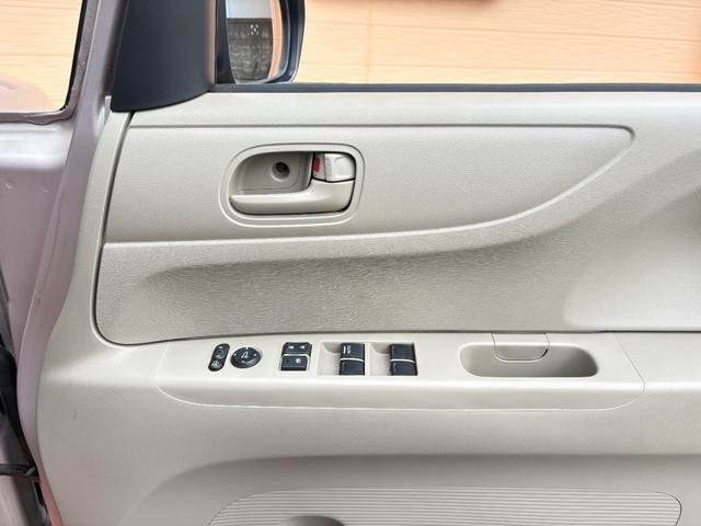 N-BOX G・Lパッケージ ルーフキャリア/パワ-スライドドア/バックカメラ/ナビ・TV/オ-トエアコン/プッシュスタ-ト/スマ-トキ-/電動格納ミラ-/ドアバイザ-/タイミングチェ-ン/ISOFIX(33枚目)