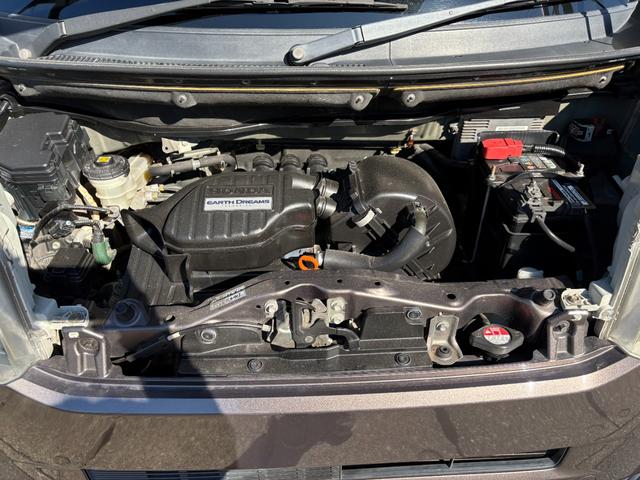 Ｎ－ＢＯＸ Ｇ・Ｌパッケージ　パワ－スライドドア／バックカメラ／ナビ・ＴＶ／オ－トエアコン／プッシュスタ－ト／スマ－トキ－・スペアキ－付／社外アルミホイ－ル／ドアバイザ－／タイミングチェ－ン／ＩＳＯＦＩＸ（50枚目）