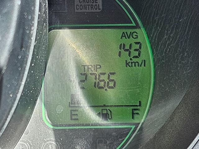 Ｎ－ＢＯＸ Ｇ　バックモニタ－／ナビ・ＴＶ／プッシュスタ－ト／スマ－トキ－・スペアキ－／電動格納ミラ－／ドアバイザ－／タイミングチェ－ン／ＩＳＯＦＩＸ／両側スライドドア／４人乗り／軽自動車（27枚目）