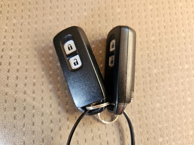 Ｎ－ＢＯＸ Ｇ　バックモニタ－／ナビ・ＴＶ／プッシュスタ－ト／スマ－トキ－・スペアキ－／電動格納ミラ－／ドアバイザ－／タイミングチェ－ン／ＩＳＯＦＩＸ／両側スライドドア／４人乗り／軽自動車（29枚目）