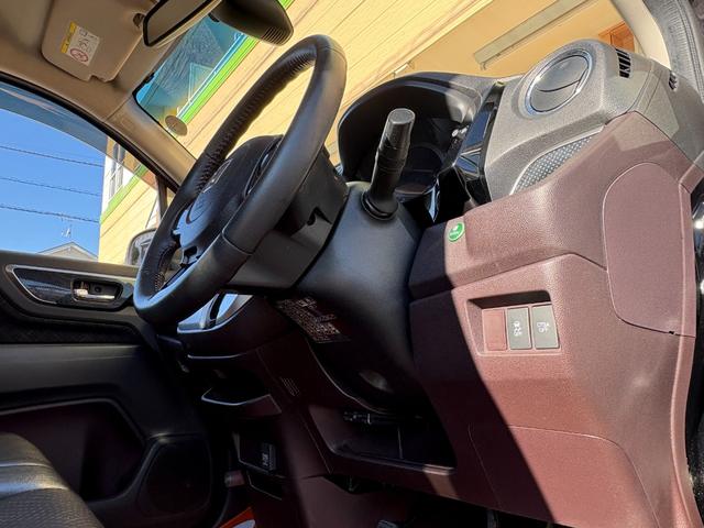 N-WGNカスタム G・Aパッケージ 衝突軽減ブレ-キ/ETC/ナビ・TV/Bluetooth/オ-トエアコン/ハ-フレザ-シ-ト/プッシュスタ-ト/スマ-トキ-/電動格納ミラ-/ドアバイザ-/タイミングチェ-ン/(26枚目)