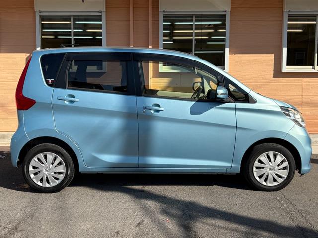 デイズ Ｘ　全方位カメラ／衝突軽減ブレ－キ／ＥＴＣ／ナビ・ＴＶ／Ｂｌｕｅｔｏｏｔｈ／バックカメラ／オ－トエアコン／プッシュスタ－ト／スマ－トキ－／ＩＳＯＦＩＸ／電動格納ミラ－／アイドリングストップ／ドアバイザ－（8枚目）