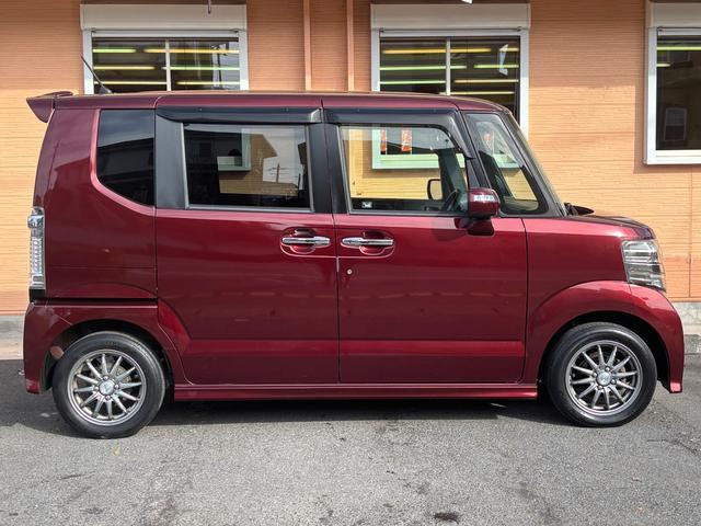 Ｎ－ＢＯＸカスタム Ｇ　両側スライド／オ－トライト／社外アルミホイ－ル／プッシュスタ－ト／スマ－トキ－／ＣＤ再生／ＡＵＸ入力／電動格納ミラ－／アイドリングストップ／ドアバイザ－／タイミングチェ－ン／ＩＳＯＦＩＸ（7枚目）