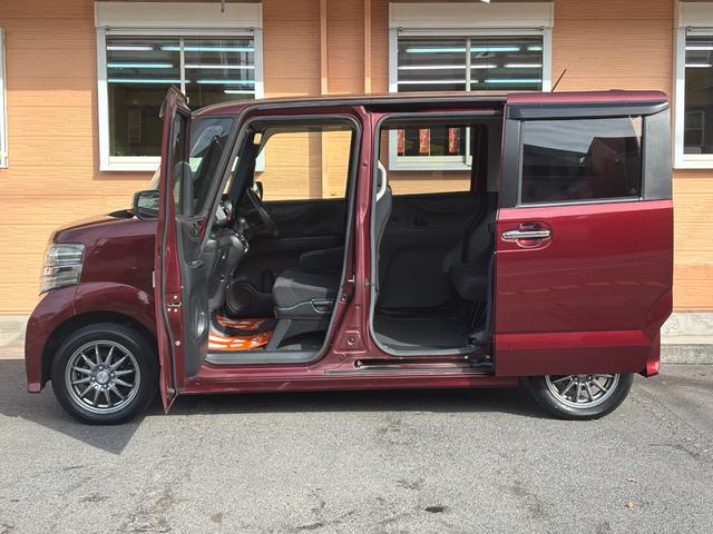 Ｎ－ＢＯＸカスタム Ｇ　両側スライド／オ－トライト／社外アルミホイ－ル／プッシュスタ－ト／スマ－トキ－／ＣＤ再生／ＡＵＸ入力／電動格納ミラ－／アイドリングストップ／ドアバイザ－／タイミングチェ－ン／ＩＳＯＦＩＸ（12枚目）