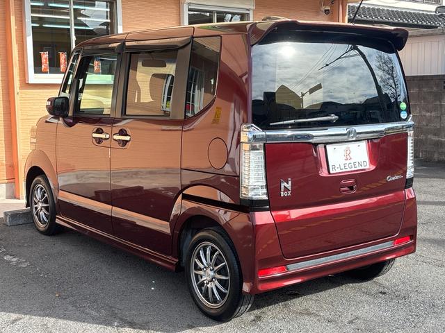 Ｎ－ＢＯＸカスタム Ｇ　両側スライド／オ－トライト／社外アルミホイ－ル／プッシュスタ－ト／スマ－トキ－／ＣＤ再生／ＡＵＸ入力／電動格納ミラ－／アイドリングストップ／ドアバイザ－／タイミングチェ－ン／ＩＳＯＦＩＸ（14枚目）