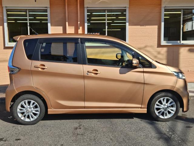 デイズ ハイウェイスターX Vセレクション+セーフティII アラウンドビュ-モニタ-/ETC/ナビ・TV/Bluetooth/バックカメラ/オ-トエアコン/プッシュスタ-ト/スマ-トキ-/電動格納ミラ-/ドアバイザ-/タイミングチェ-ン(8枚目)