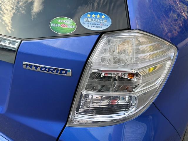 フィットハイブリッド ＸＨセレクション　ファインスタイル　ナビＢカメラＥＴＣ　走行距離８０，８１６キロ（7枚目）