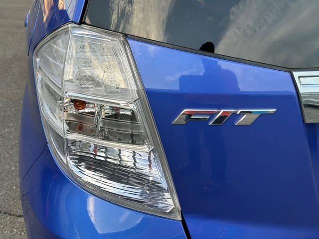 フィットハイブリッド ＸＨセレクション　ファインスタイル　ナビＢカメラＥＴＣ　走行距離８０，８１６キロ（8枚目）